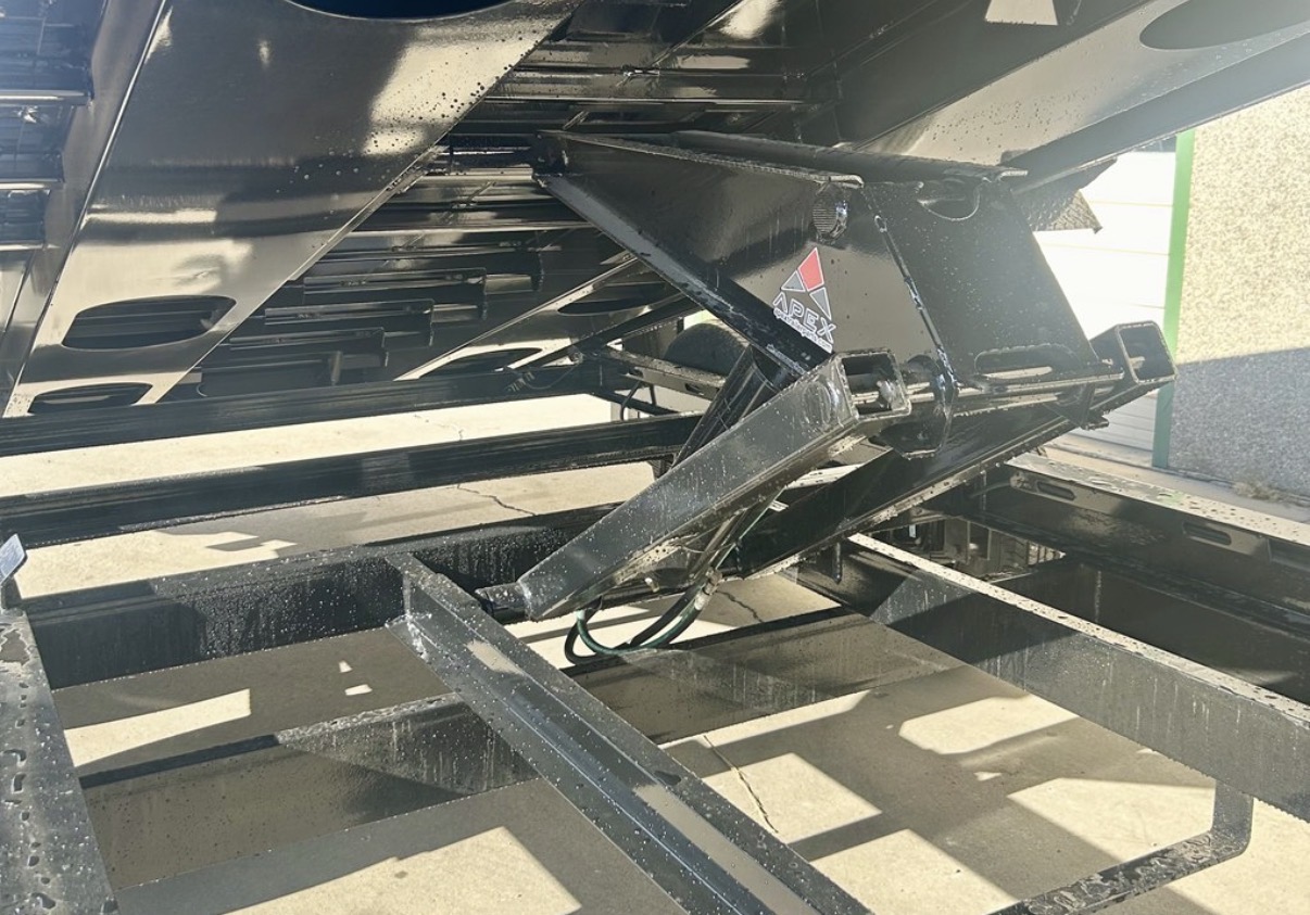 2026 Ironbull 83"x14' Heavy Duty Dump Trailer - Image 8