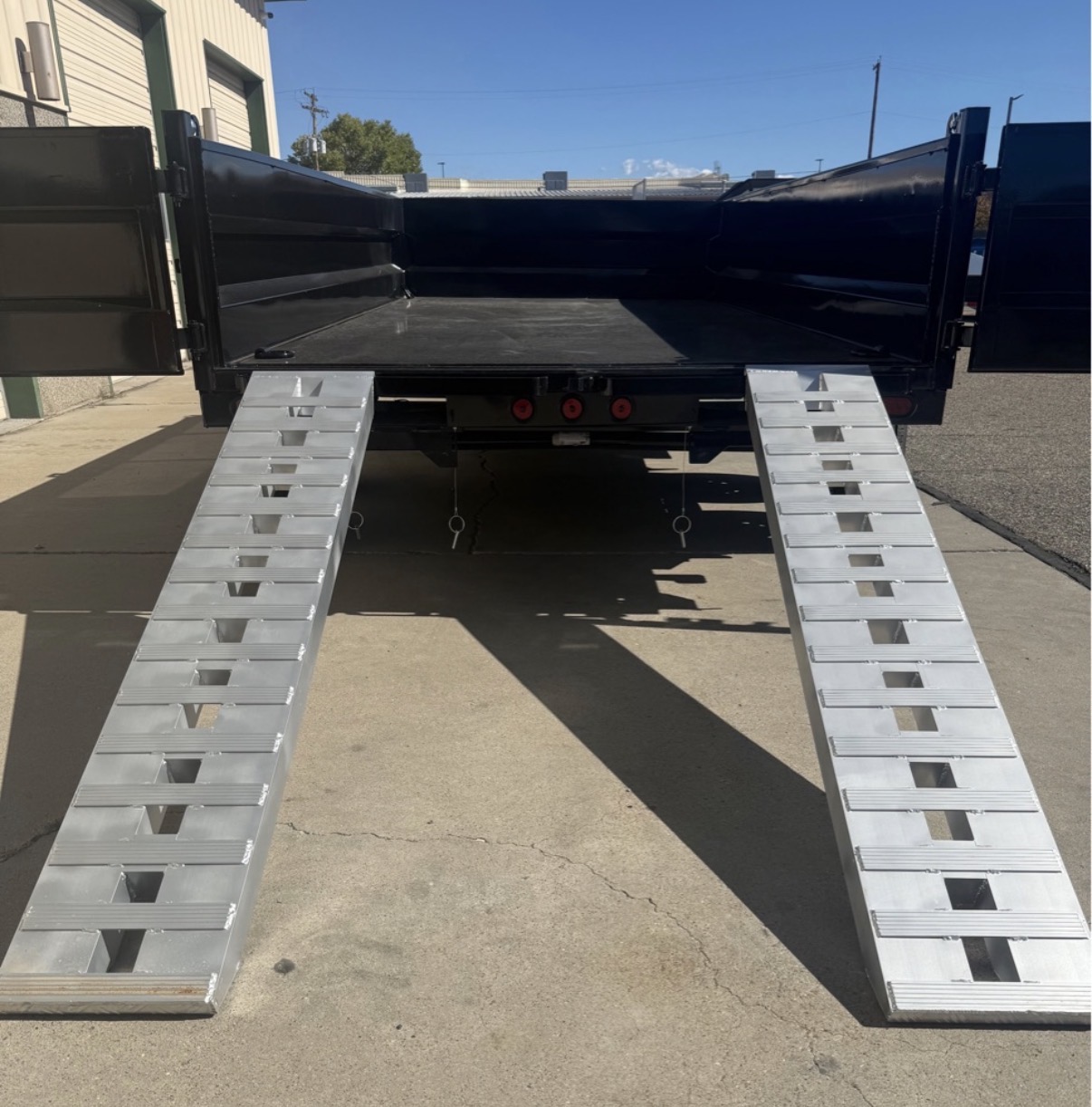 2026 Ironbull 83"x14' Heavy Duty Dump Trailer - Image 11