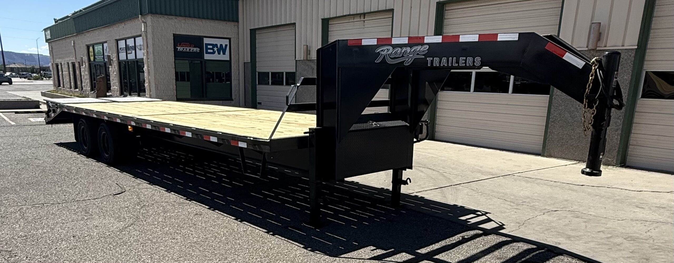 2026 Range 102"x24' 24,000LB Rated Tandem Dually Gooseneck Trailer