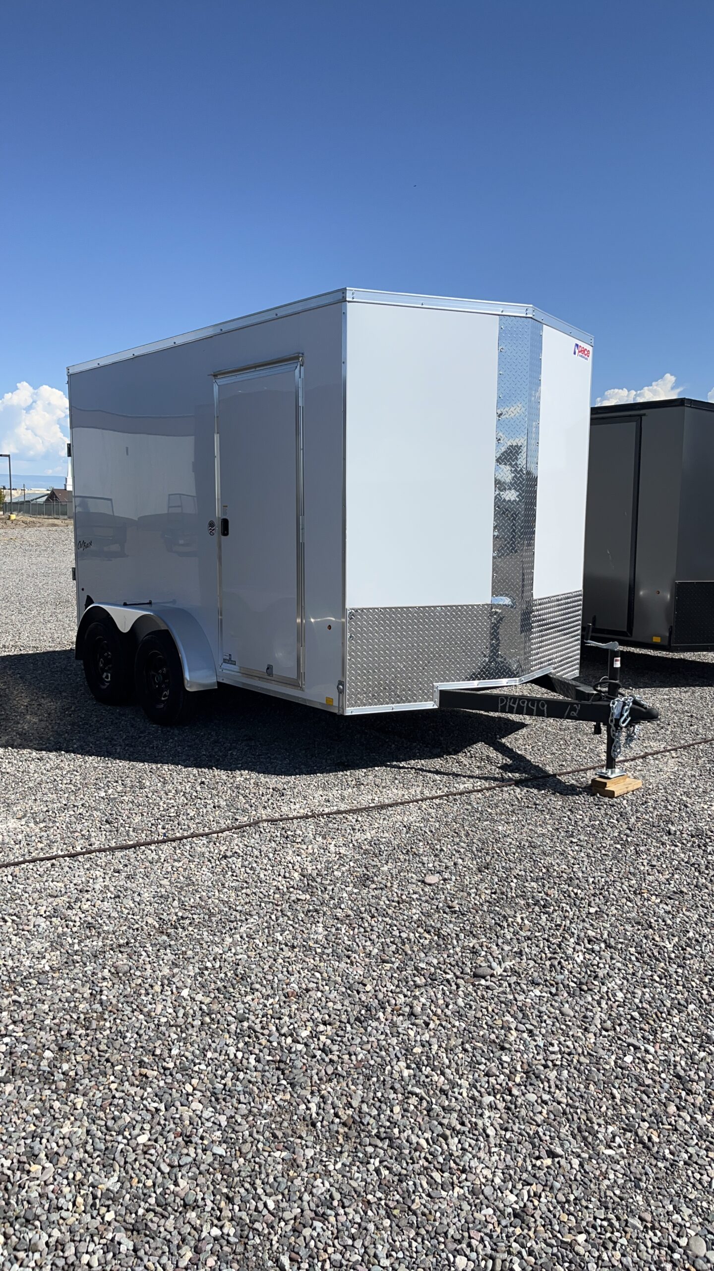 7X12 TANDEM AXLE ENCLOSED TRAILER - Image 8