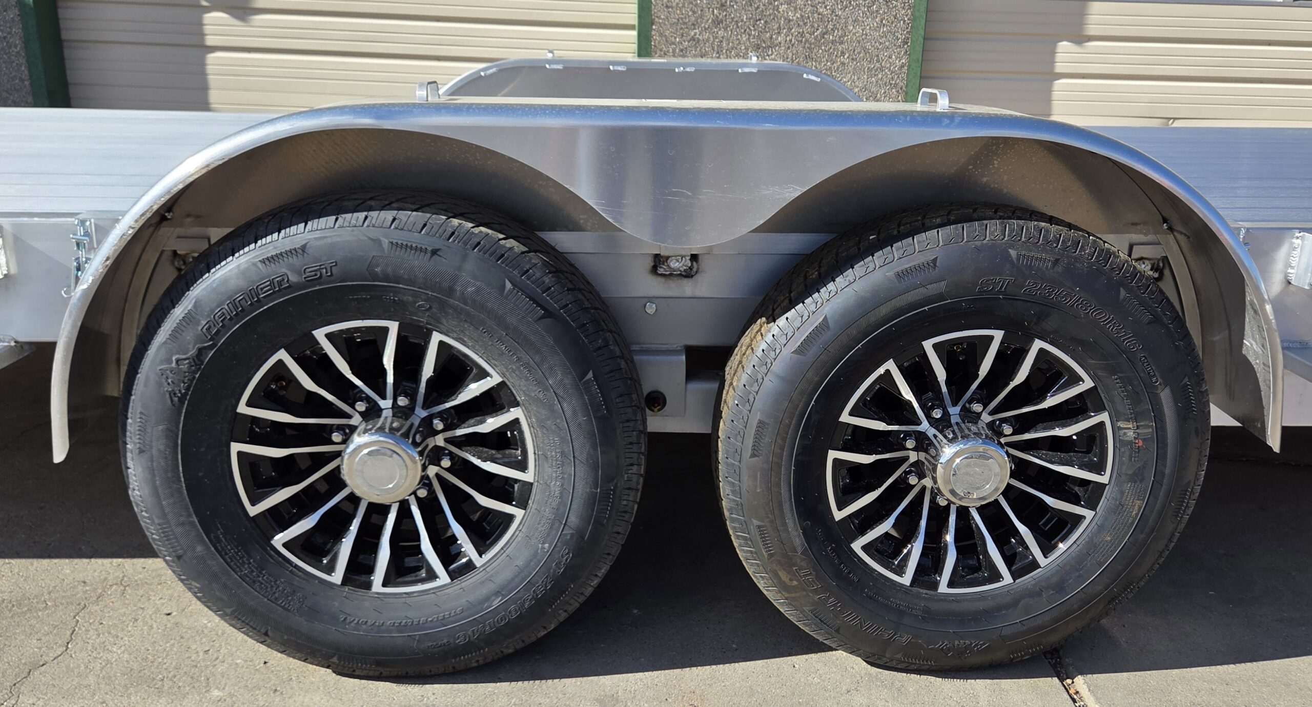 2027 H&H 82"x20' Aluminum Power Tilt Car Hauler Equipment Trailer 14,000 GVWR - Image 14