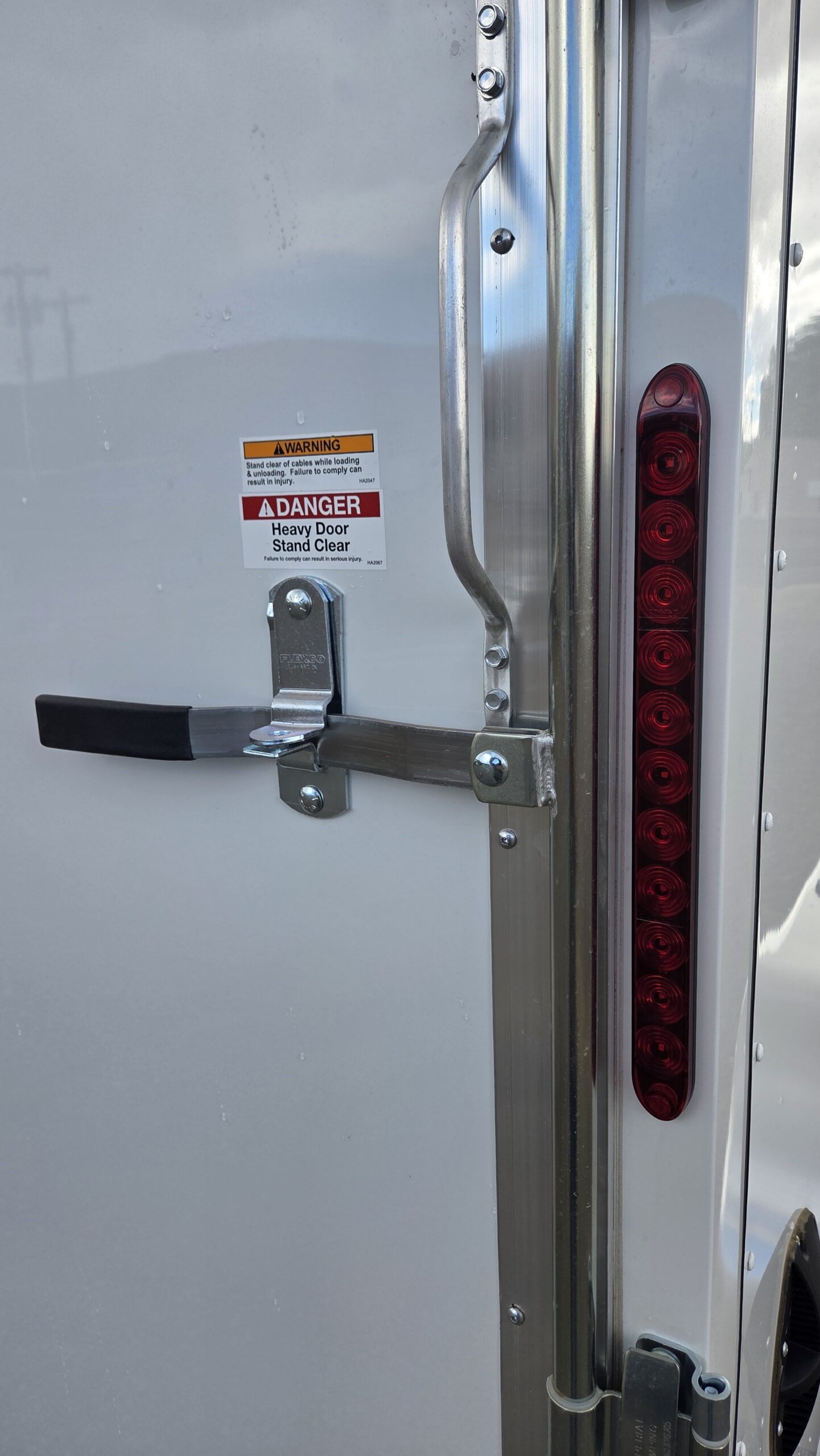 WELLS CARGO 2026
FT714T2 FAST TRAC
ENCLOSED TRAILER
WHITE 7' X 14'
BUMPER PULL 7K TANDEM AXLES
7000 GVWR - Image 4