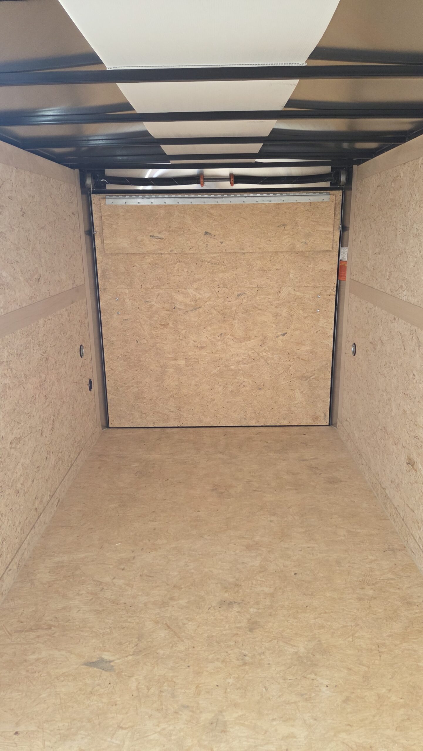 WELLS CARGO 2026
FT714T2 FAST TRAC
ENCLOSED TRAILER
WHITE 7' X 14'
BUMPER PULL 7K TANDEM AXLES
7000 GVWR - Image 6