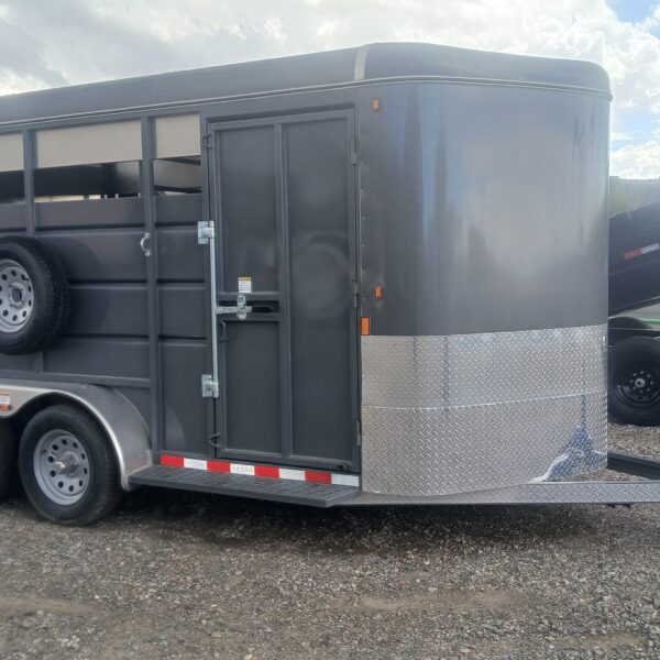 MAVERICK 2026
MAVST6614-7K
STOCK TRAILER
GREY 6.5'X14'
BUMPER PULL 7K TANDEM AXLES
7000lb GVWR