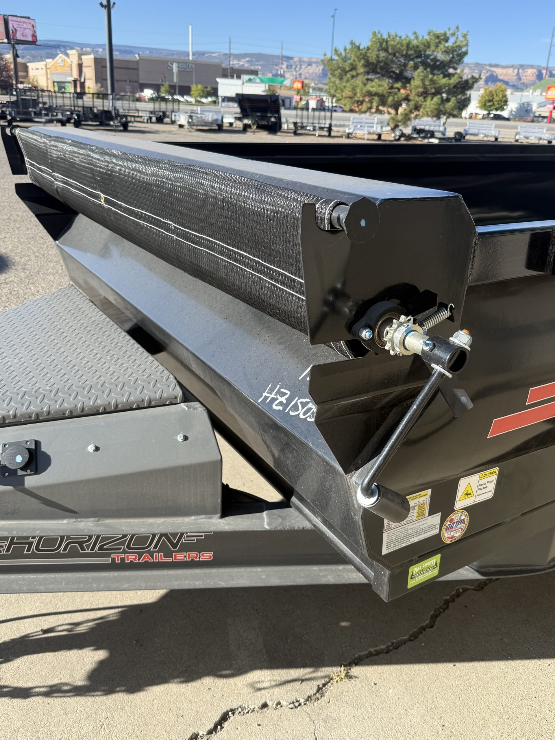 2026 Horizon 6'x12' 11,300 lb Rated Dump Trailer - Image 4